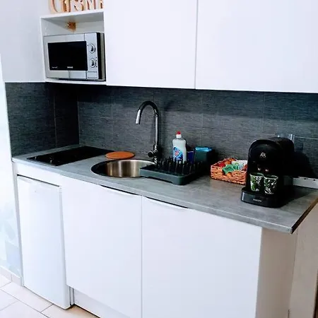 Studio Cosy Proche Gare. Apartment