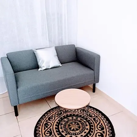 Cosy Proche Gare. * Perpignan